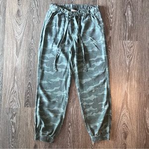 Knox Rose - Light Army Print Joggers